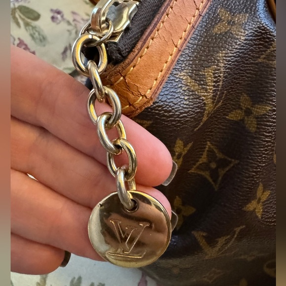 Louis Vuiton Tivoli GM with dust bag - Picture 9 of 14